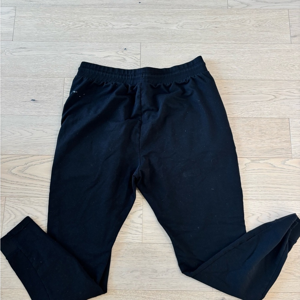Gymshark Black Sweatpants - Picture 3 of 3